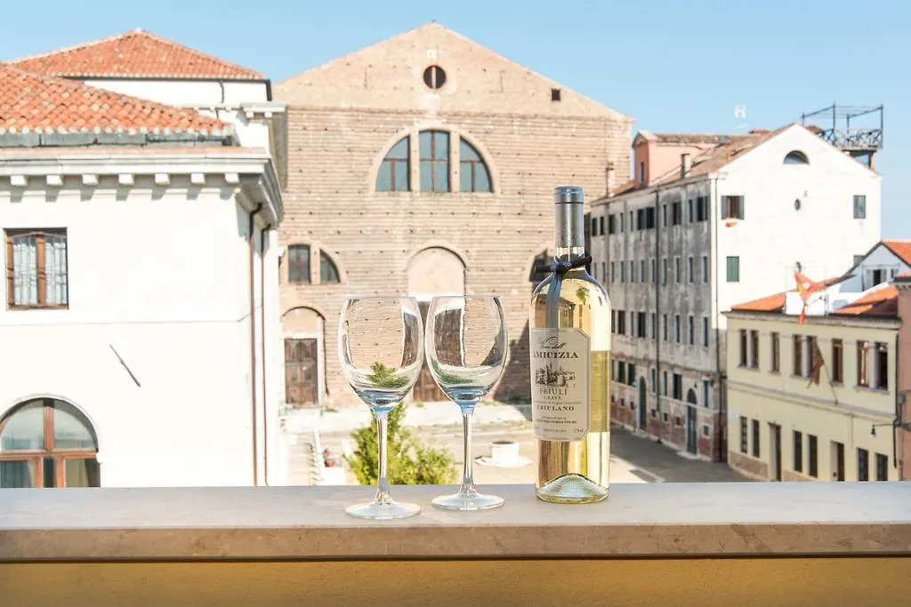 San Lorenzo Canal View With Balcony Hotel Venice Apartment